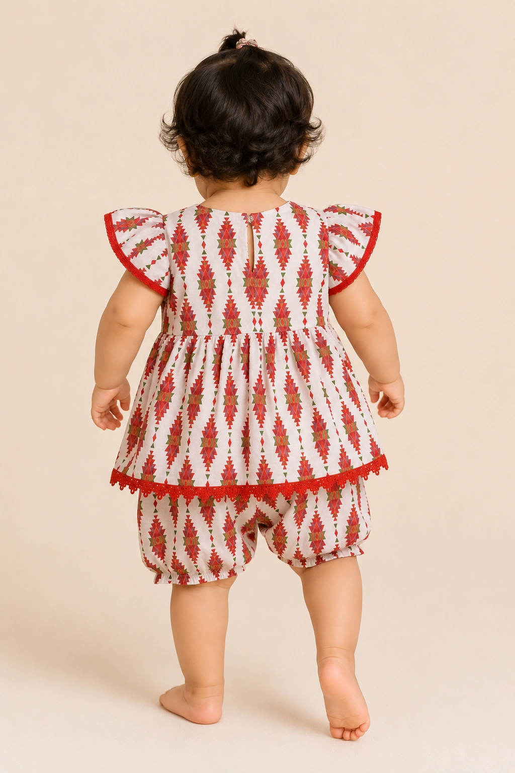 Aztec Rose back view with red crochet lace