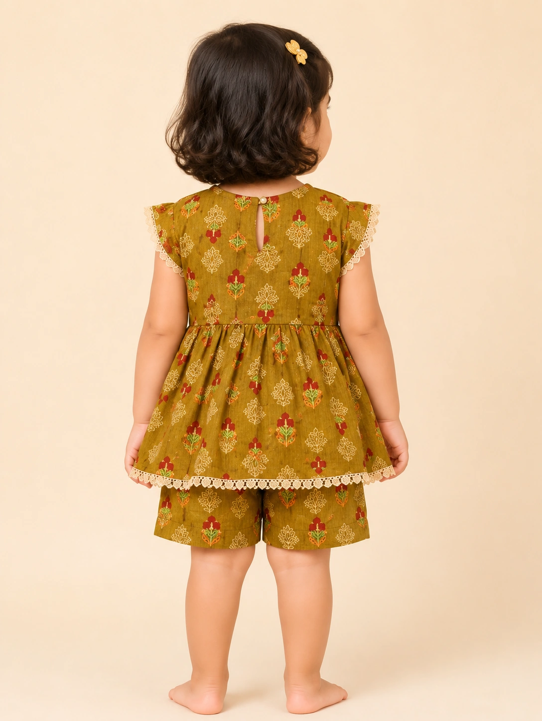 Olive Meadow back view with cream crochet lace
